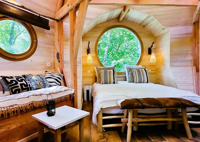 Кемпінг Les 7 Montagnes Лурд