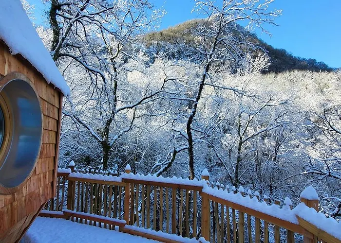 Les 7 Montagnes Kemping *